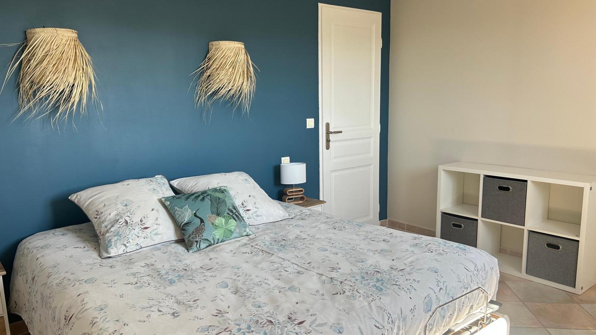 2 Hebergements - 10 Couchages - Parking, Piscine, Jacuzzi - Convivialite Roquebrune-sur Argens Exterior foto